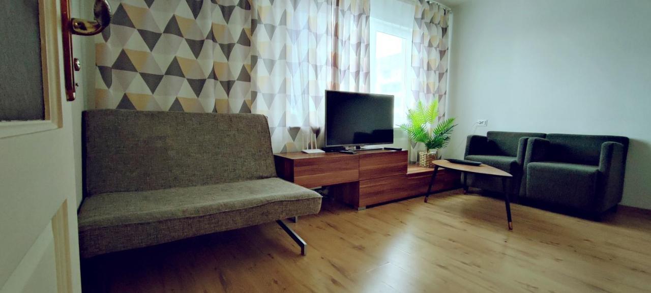 Akropole Apartment In Ryga Zewnętrze zdjęcie